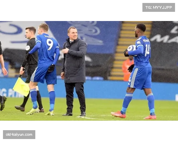 复古长掷战术本赛季场均次数近翻倍 成英超破逼抢利器